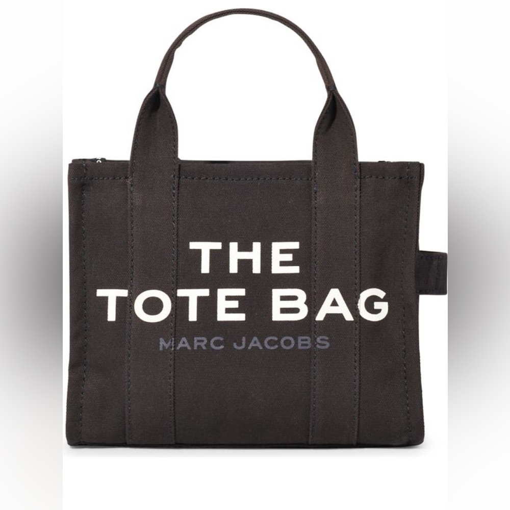 The small tote bag in black.